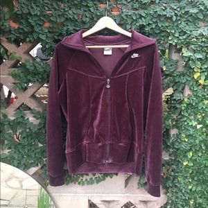 Nike burgundy jacket